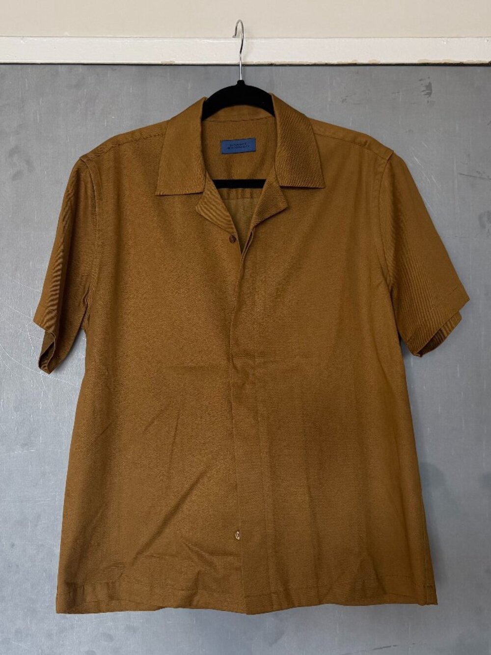 Saturdays New York City Men's Yellow/Gold Button-Down Short Sleeve Shirt